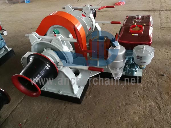 Jangkar Diesel Windlass