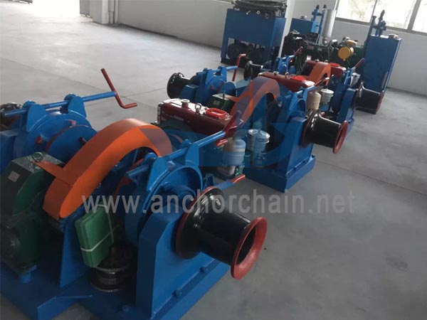 Double Tipe Diesel Windlass