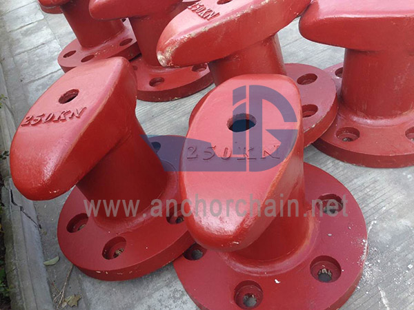 J Tipe Dock Bollard