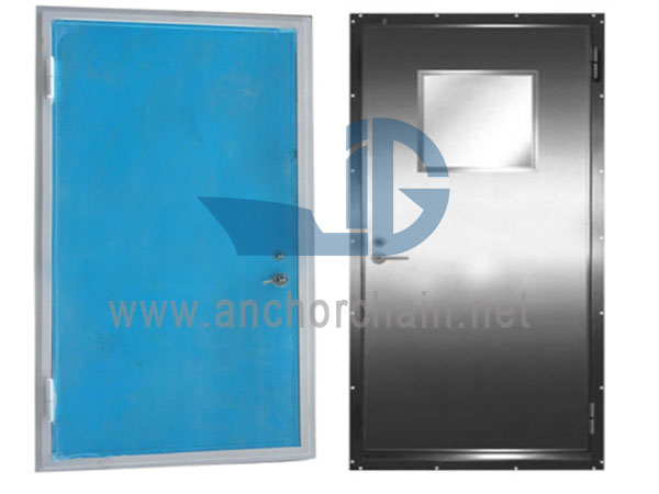 Pintu Kedap Suara Laut