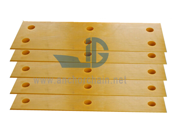 Karet fender UHMW PE facial pad